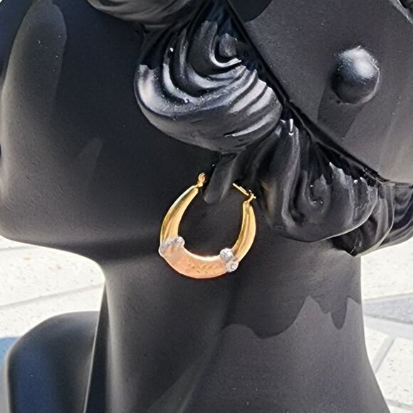 Vintage 14K Fine Tri Color Gold Diamond Cut Hollow Hoop Earrings - Picture 6 of 9